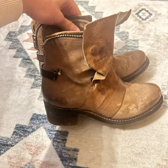 Brown Leather Ankle Boots - Picture 1 of 12